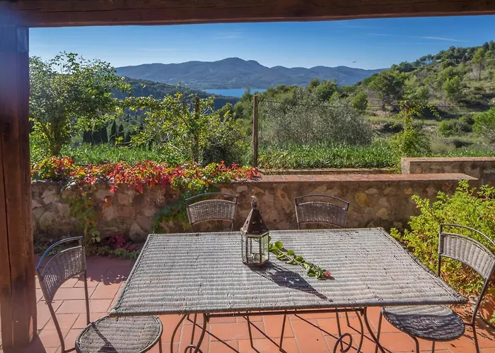 Casa di campagna Danesi Rio dellʼElba